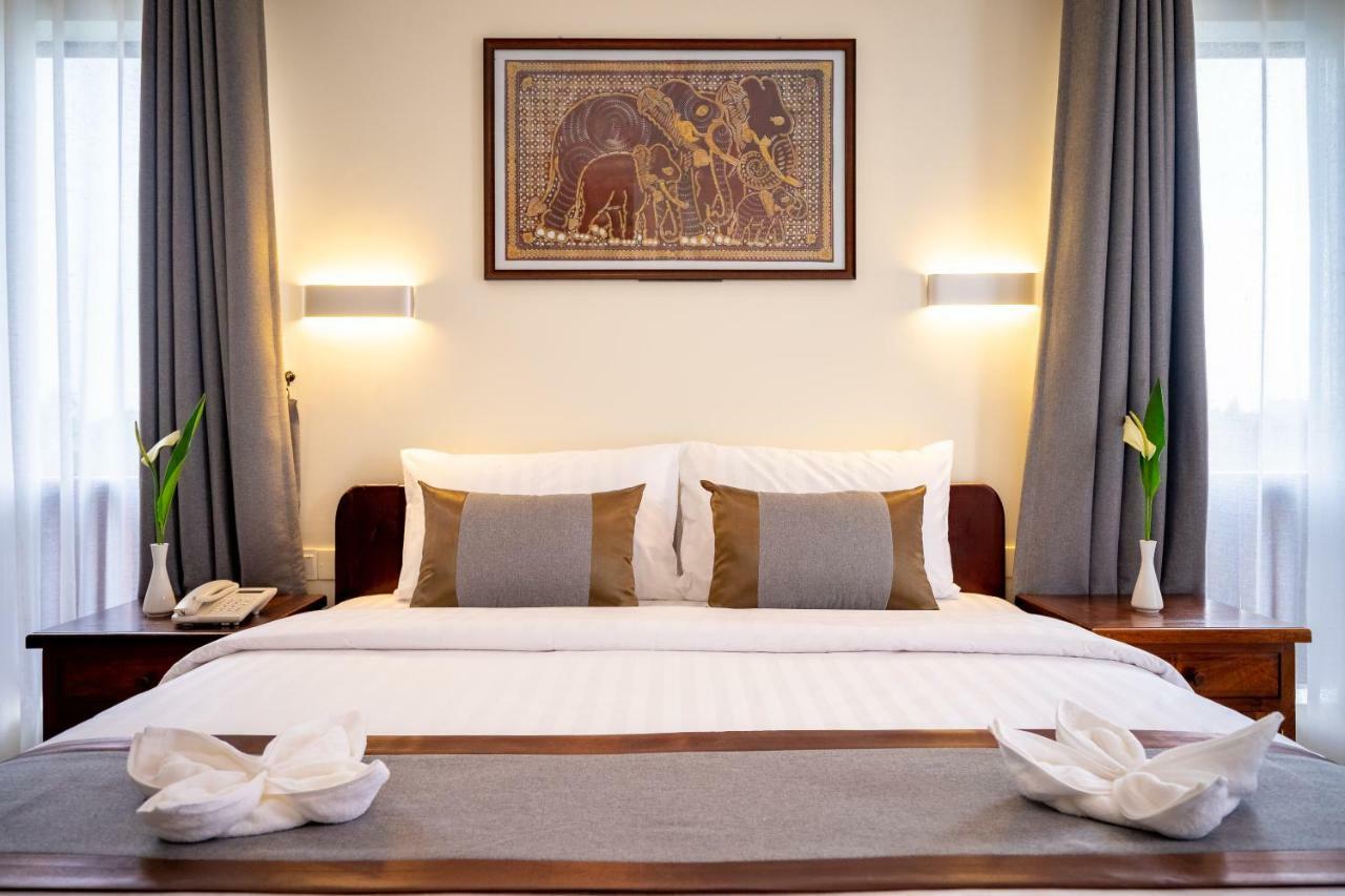 Mony Reach Angkor Hotel Siem Reap Exterior foto