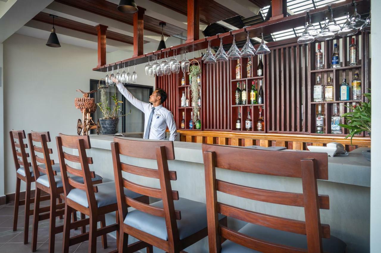 Mony Reach Angkor Hotel Siem Reap Exterior foto